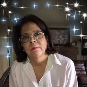 Meet your Posher, Corinne mimi